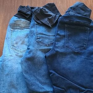 A:glow 3 pair cropped jeans size 8